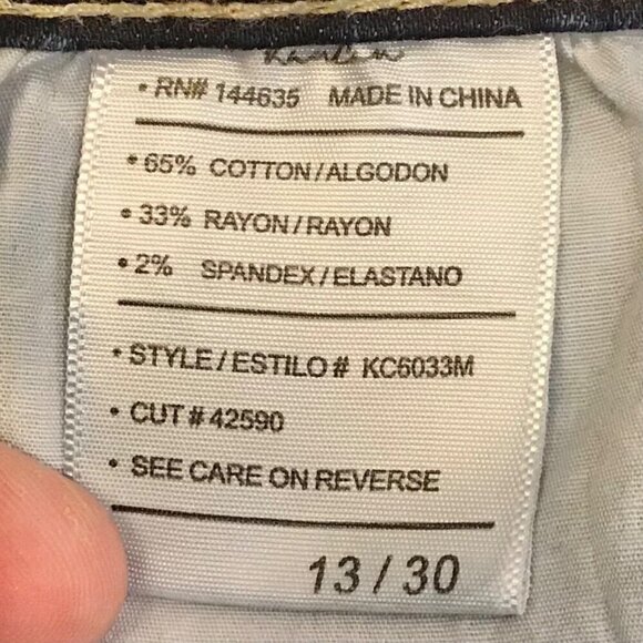 KanCan 13 (30) Denim Women’s Shorts Frayed Hem Jeans Cutoffs Stretch KC6033M - Picture 6 of 9